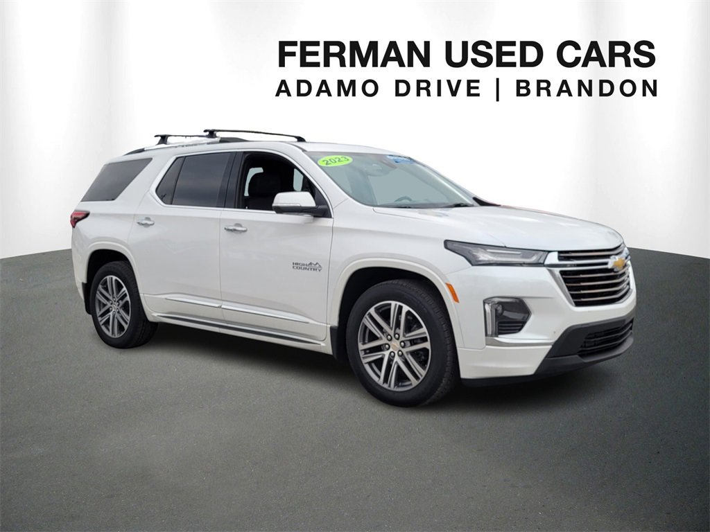 2023 Chevrolet Traverse High Country's photo