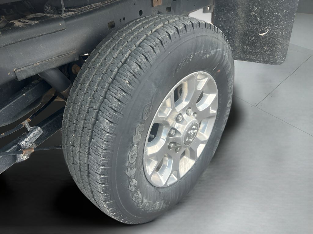 2020 Ram 2500 Laramie photo 8