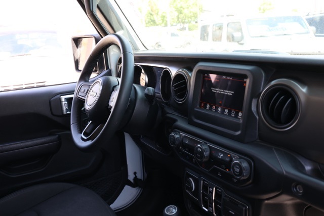 2023 Jeep Wrangler Base 4xe photo 18