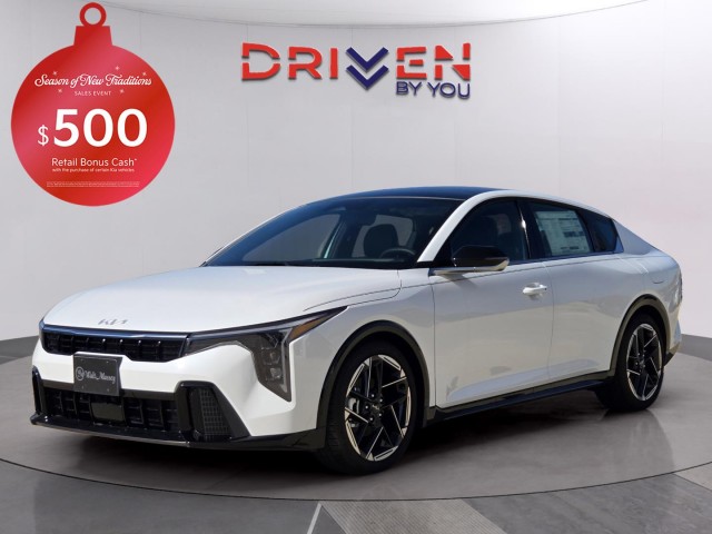 2025 Kia K4 GT-Line's photo