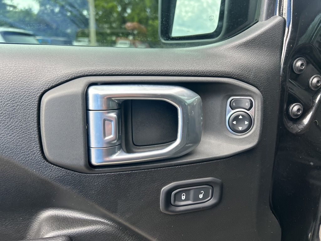 2024 Jeep Gladiator photo 30