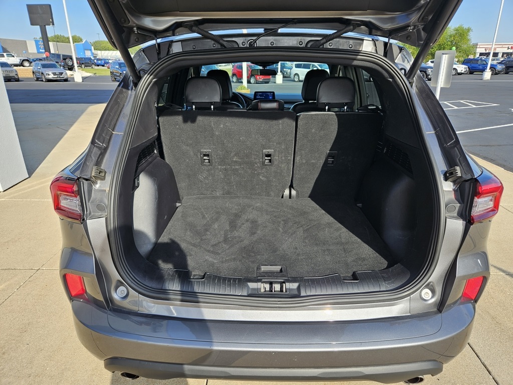 2024 Ford Escape ST-Line photo 8