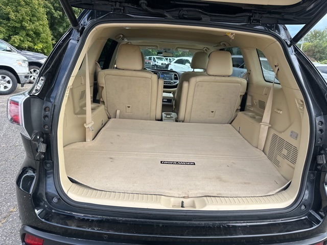 2015 Toyota Highlander Limited photo 30
