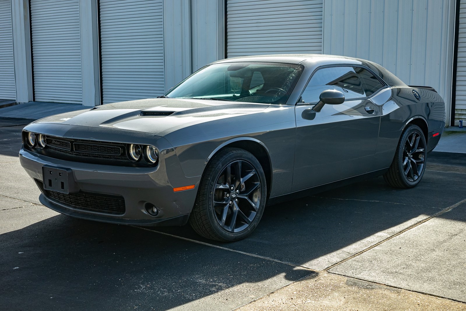 2023 Dodge Challenger SXT's photo