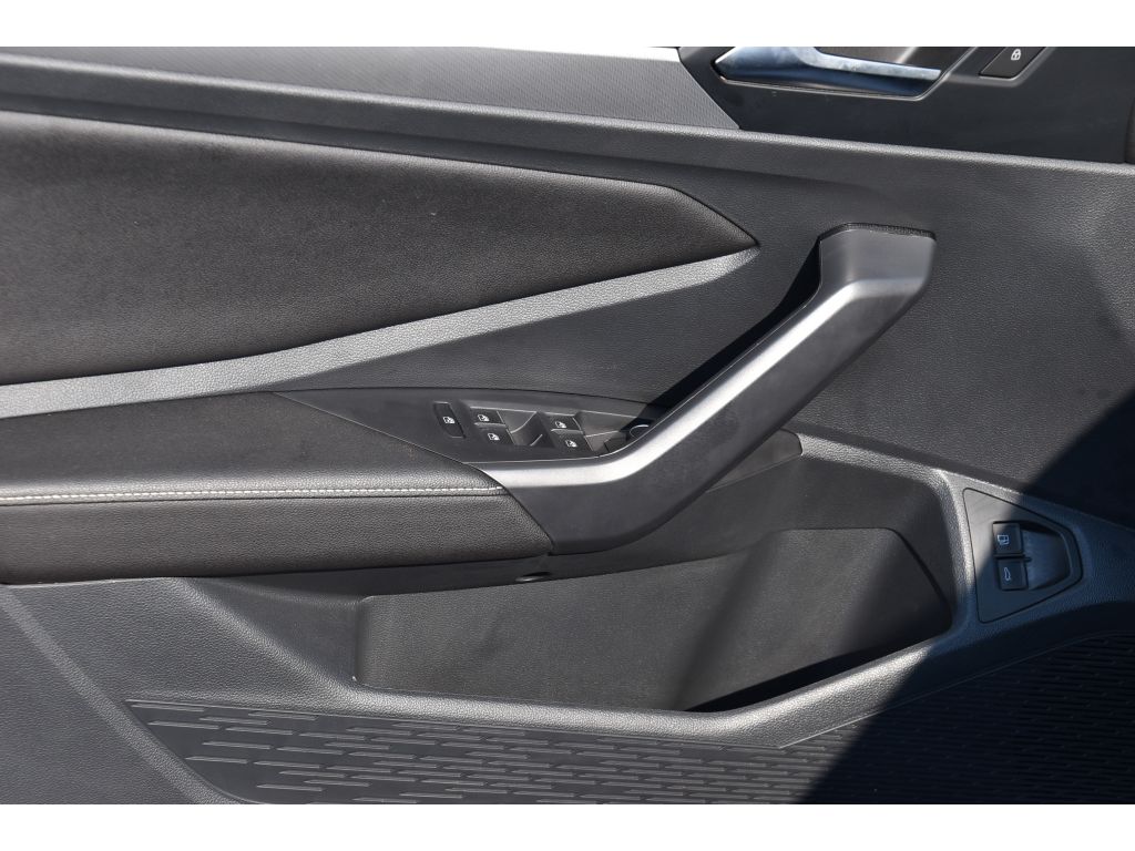 2024 Volkswagen Jetta Sport photo 18