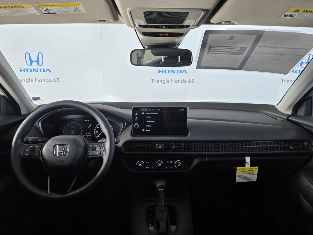 2026 Honda HR-V LX photo 2