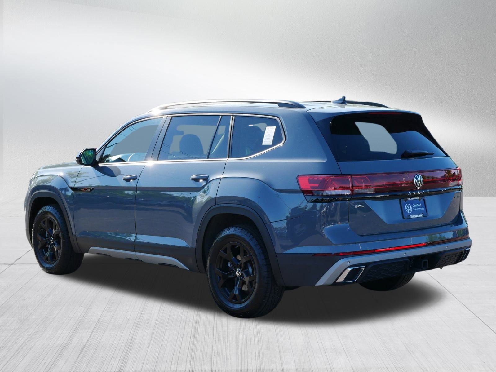 2024 Volkswagen Atlas Peak Edition SEL photo 5