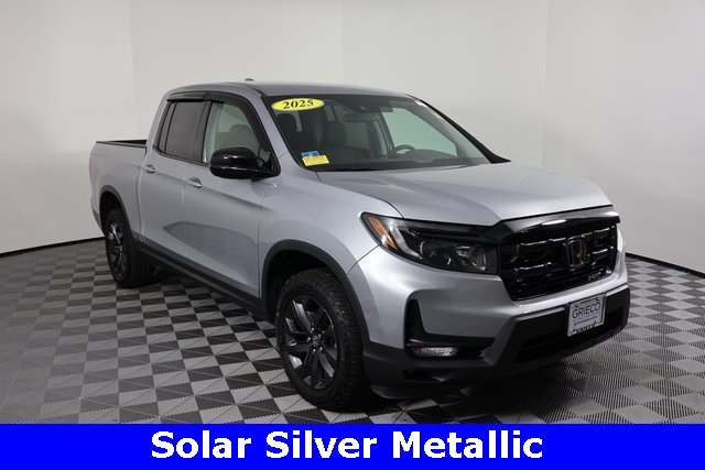 2025 Honda Ridgeline Sport's photo