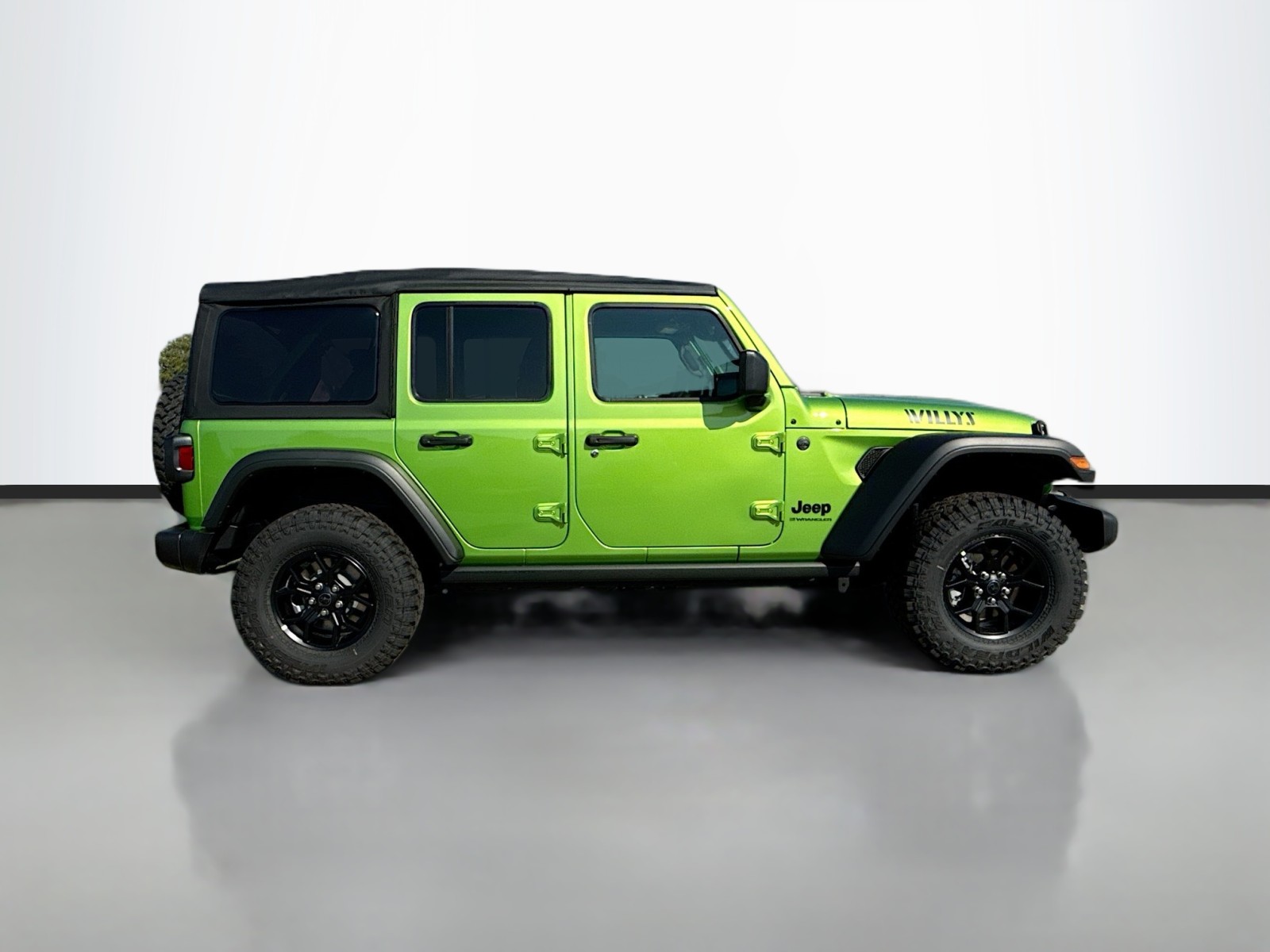 2025 Jeep Wrangler Willys photo 2