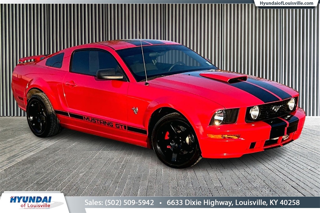 2009 Ford Mustang's photo