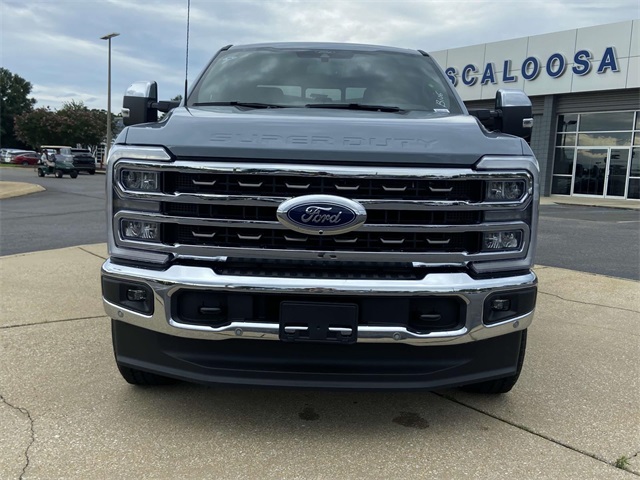 2025 Ford F-250 photo 6