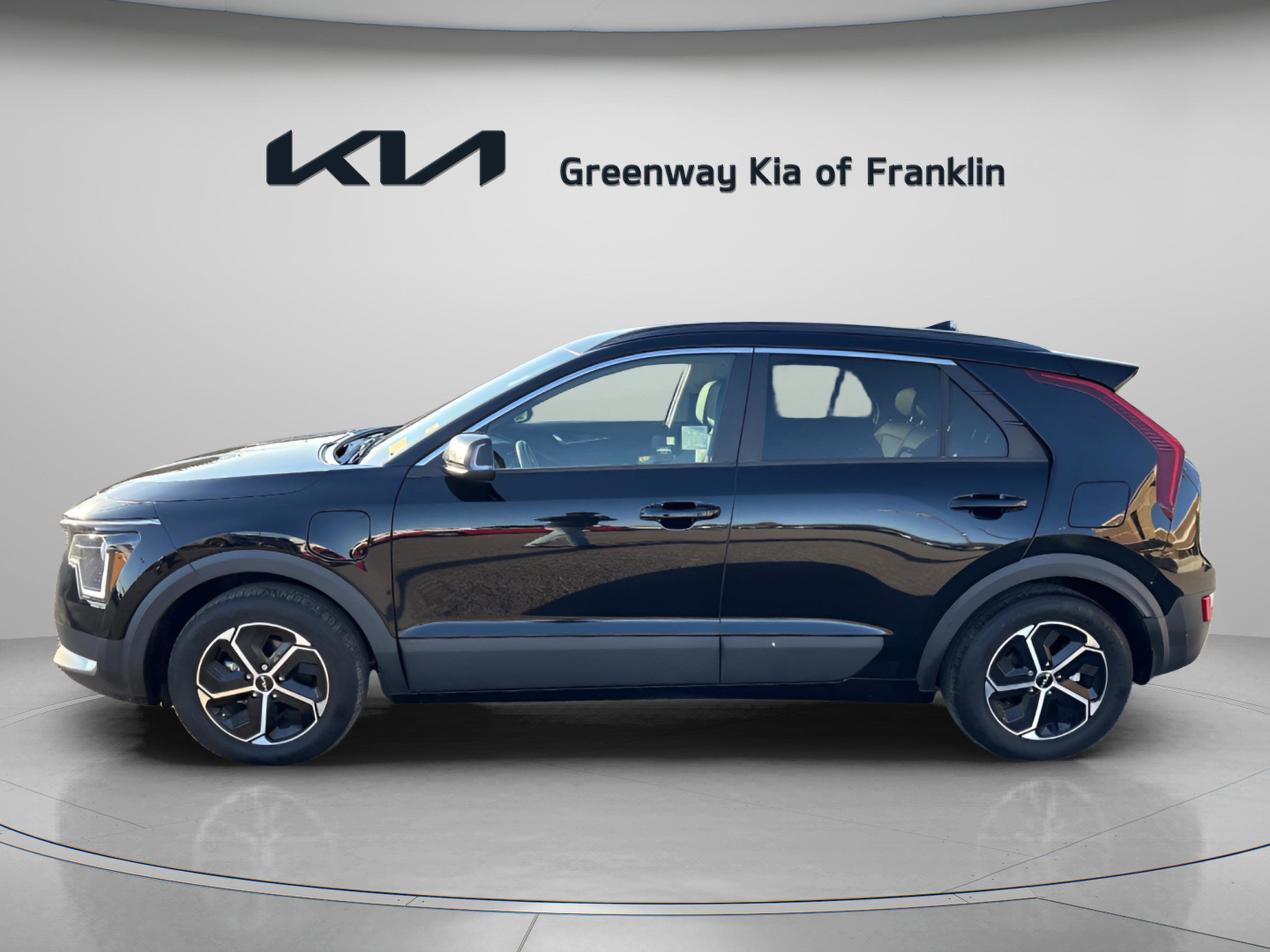 2024 Kia Niro Plug-In Hybrid EX photo 4