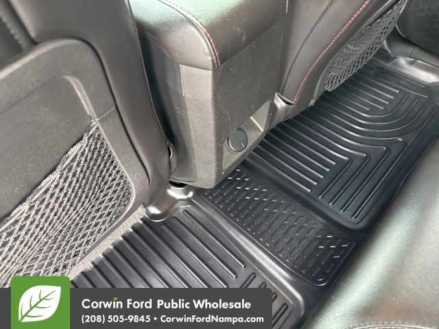 Used 2015 Gray Chevrolet LTZ image 33