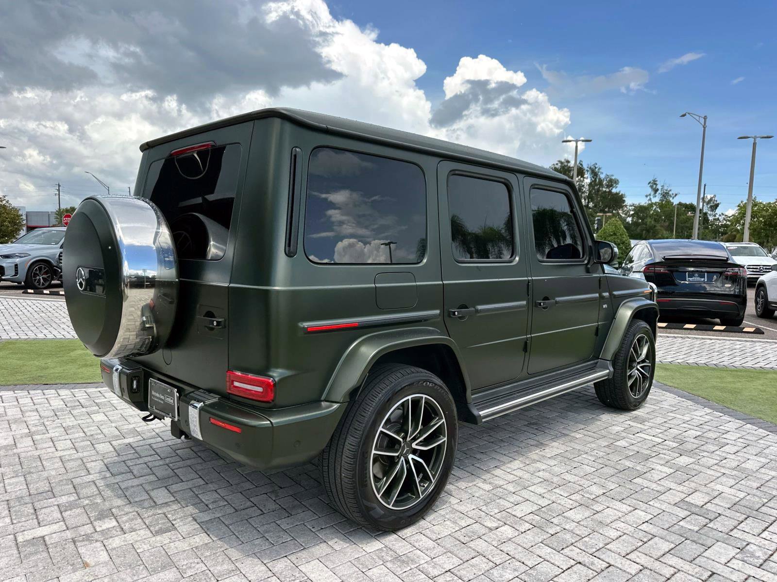 2024 Mercedes Benz G 550 photo 2