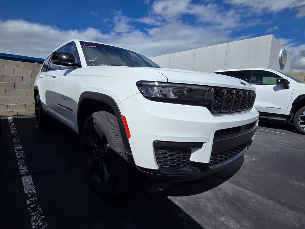 2022 Jeep Grand Cherokee L Altitude