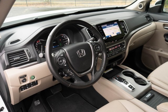 2023 Honda Ridgeline RTL-E photo 2