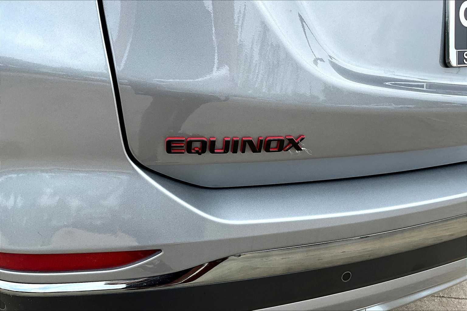 2023 Chevrolet Equinox Premier photo 23
