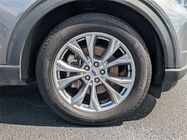 2023 Ford Explorer Limited photo 12