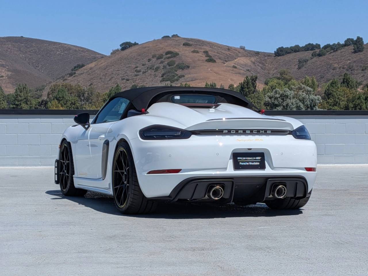2025 Porsche Boxster Spyder photo 3