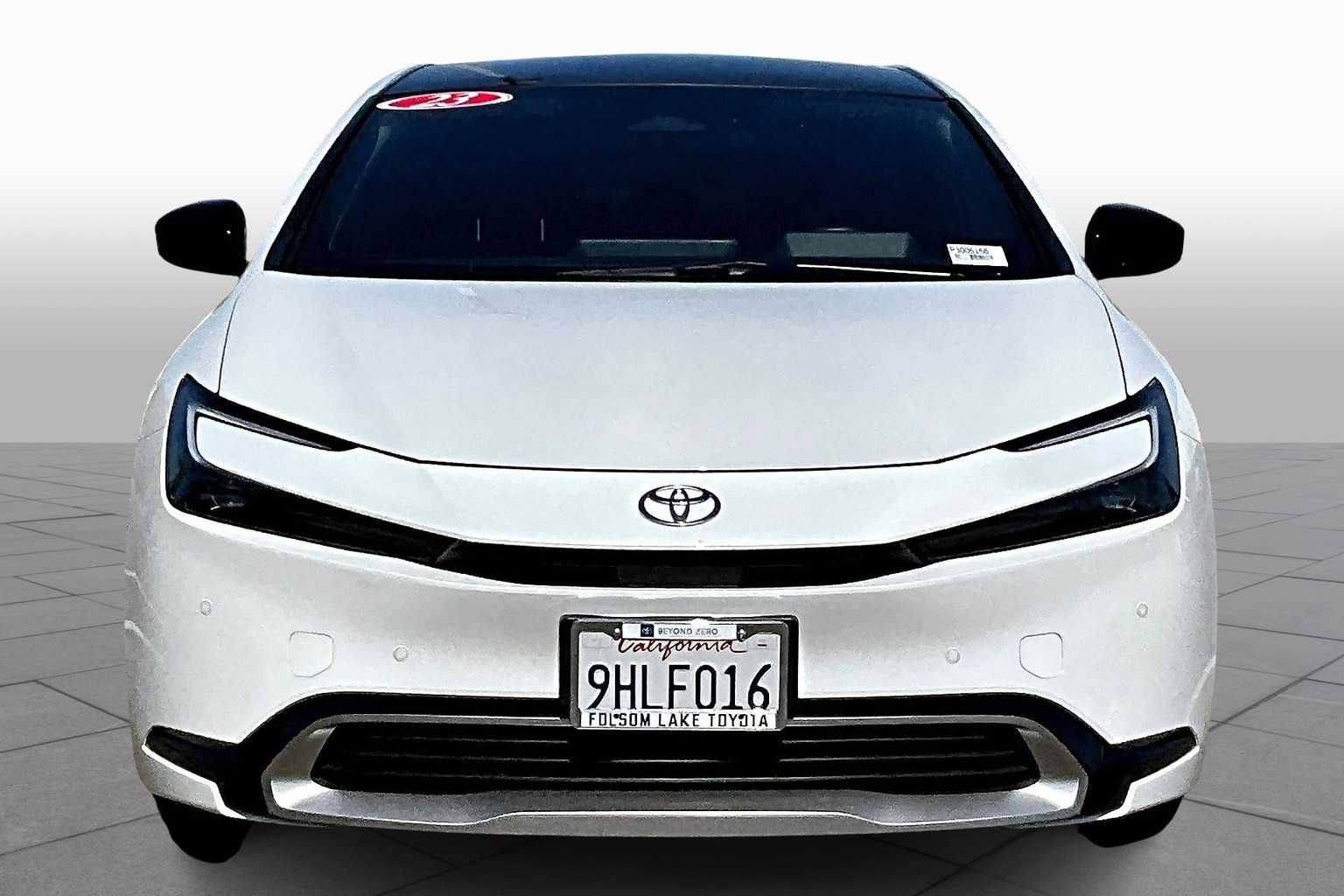 2023 Toyota Prius Prime XSE photo 3