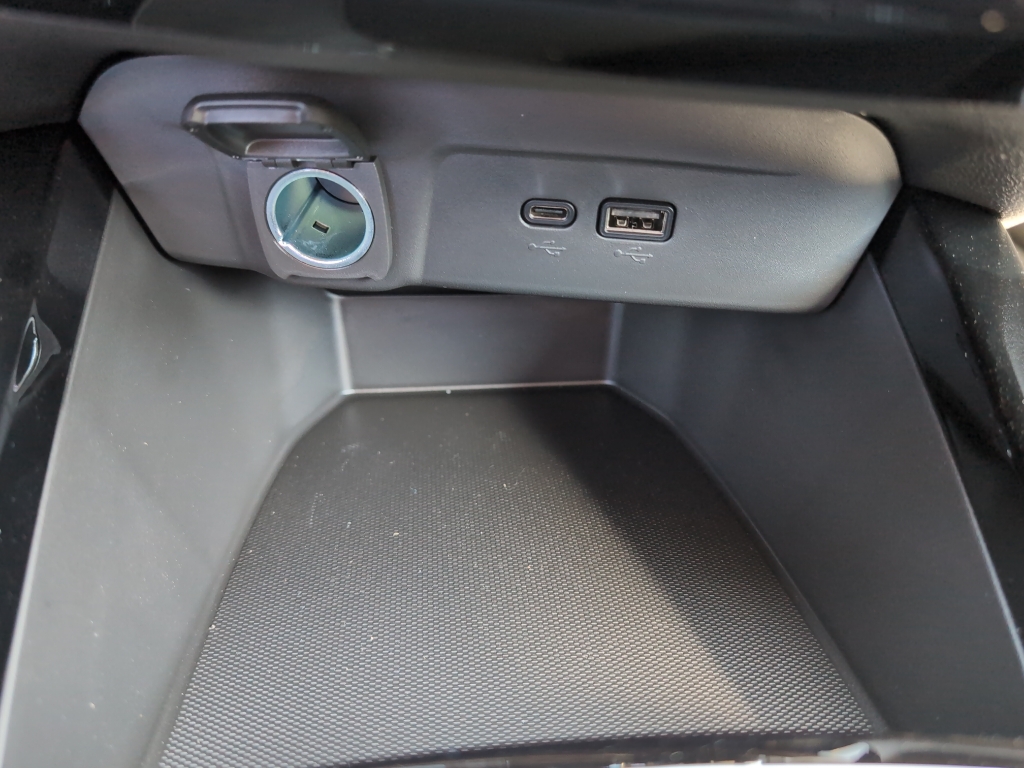 2025 Chevrolet Trax ACTIV photo 12