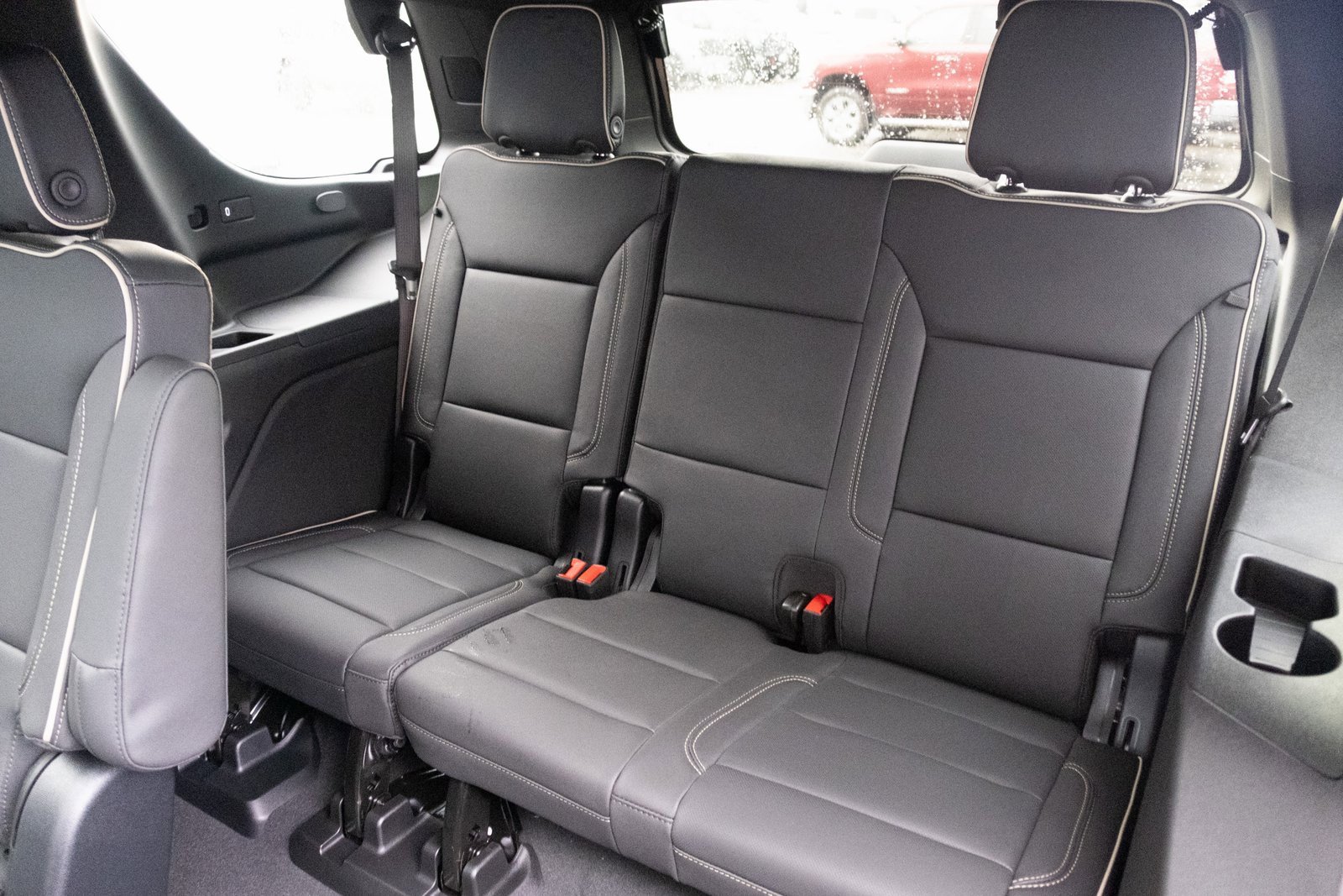 2026 Chevrolet Tahoe Premier photo 3