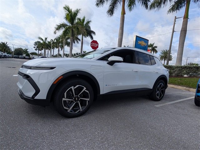 2026 Chevrolet Equinox EV 1LT photo 4