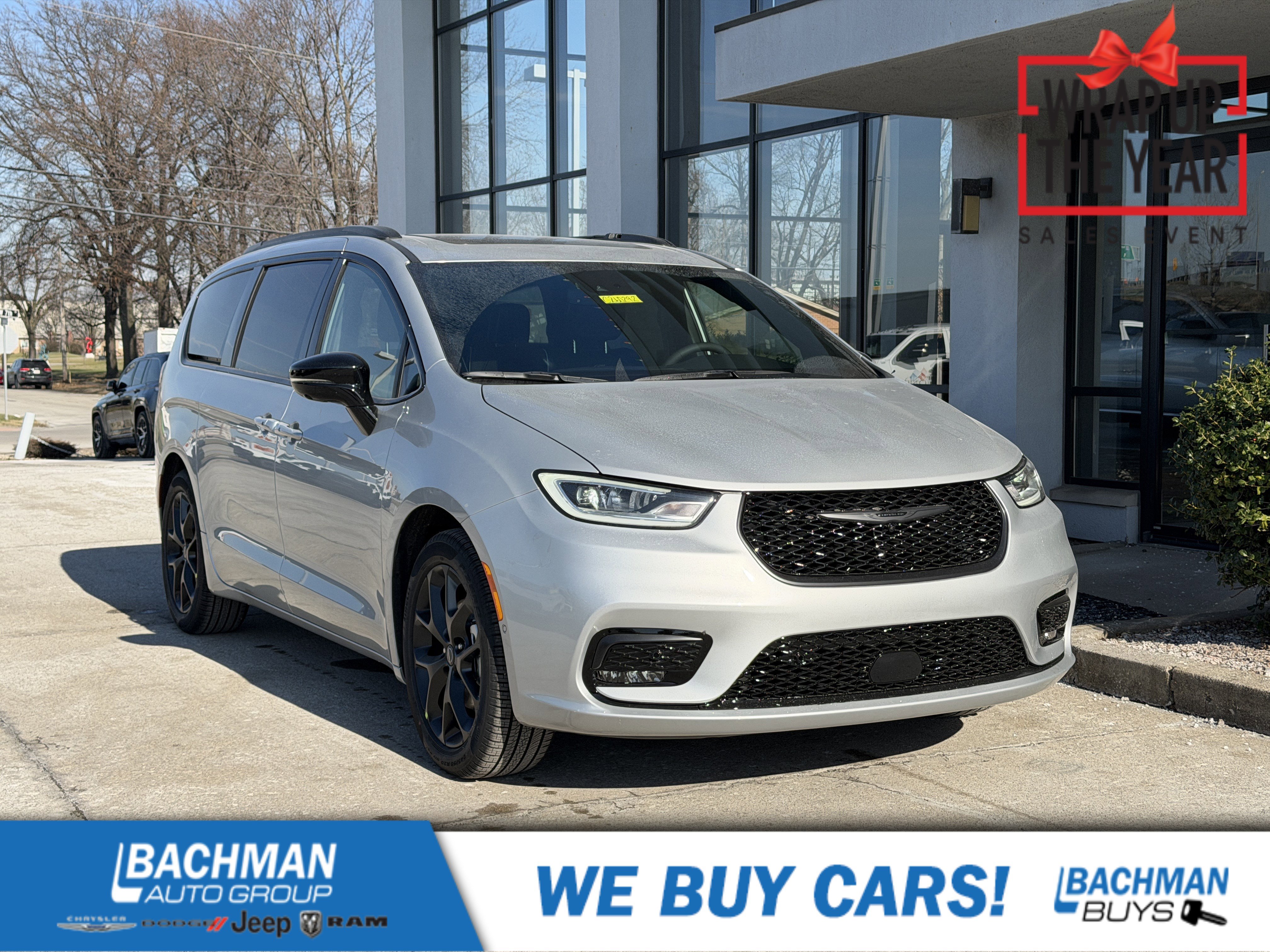 2026 Chrysler Pacifica Limited's photo