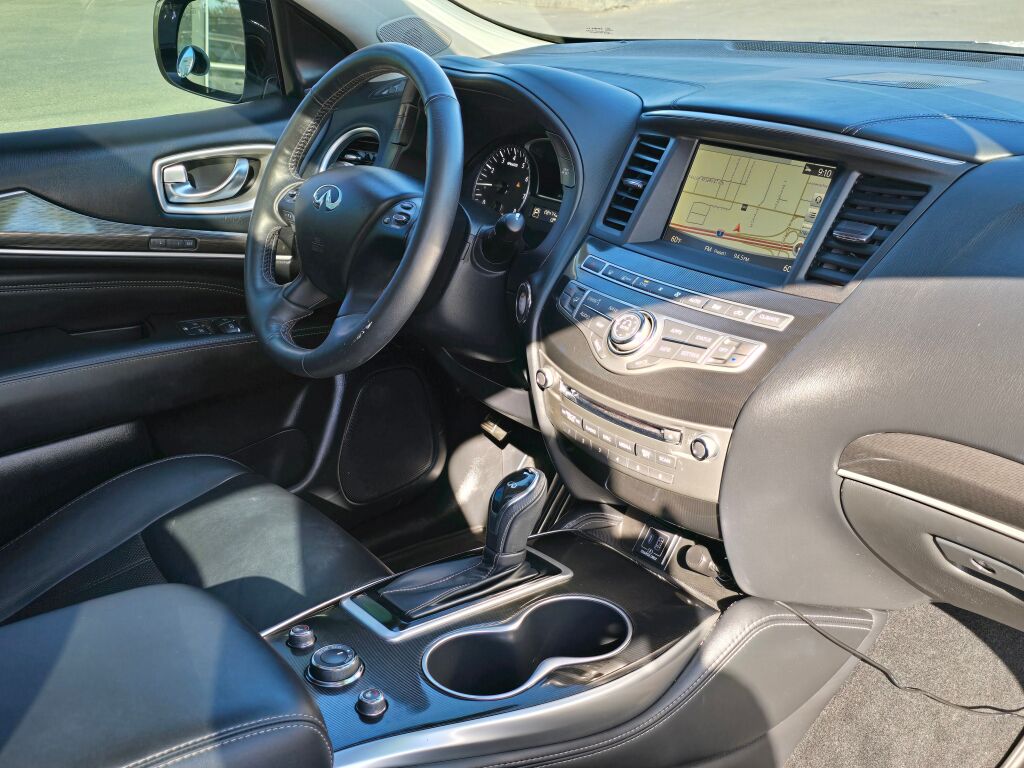 2020 Infiniti QX60 Luxe photo 9