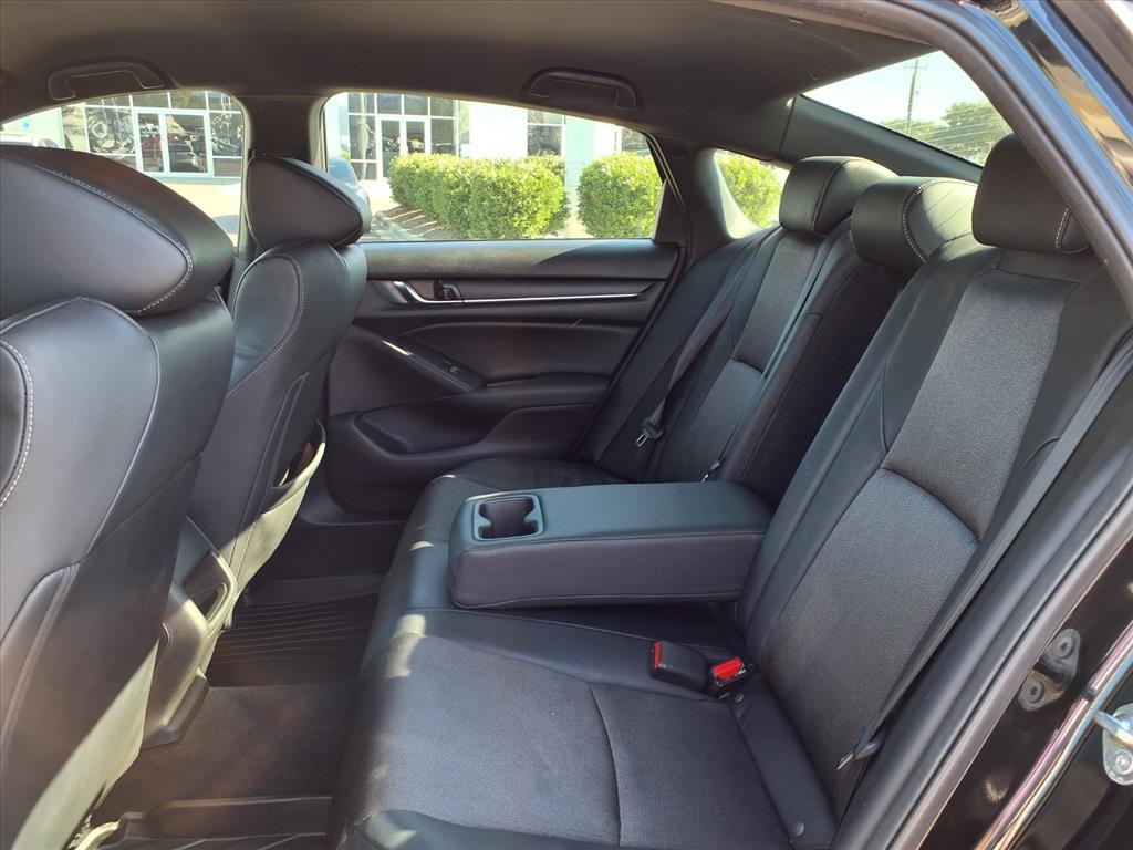 2018 Honda Accord Sport 1.5T photo 12