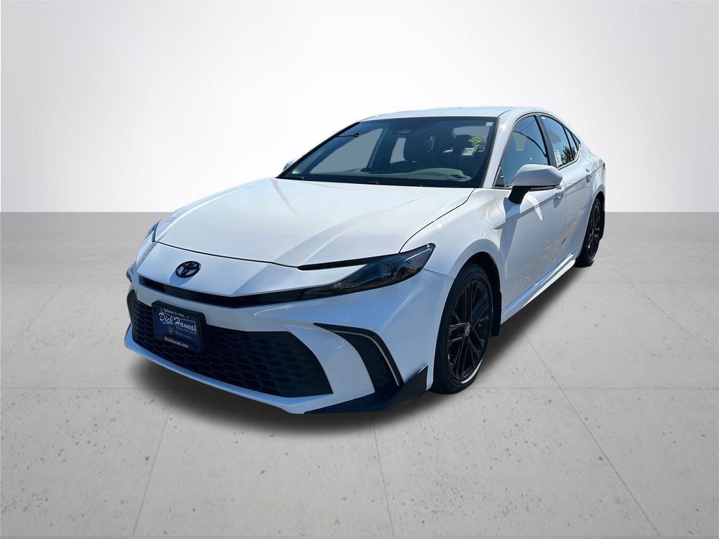 2026 Toyota Camry SE photo 2