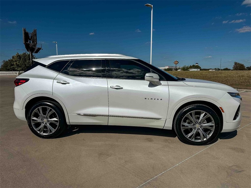 2020 Chevrolet Blazer Premier photo 2