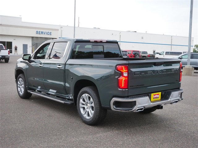 2026 Chevrolet Silverado 1500 LTZ photo 2