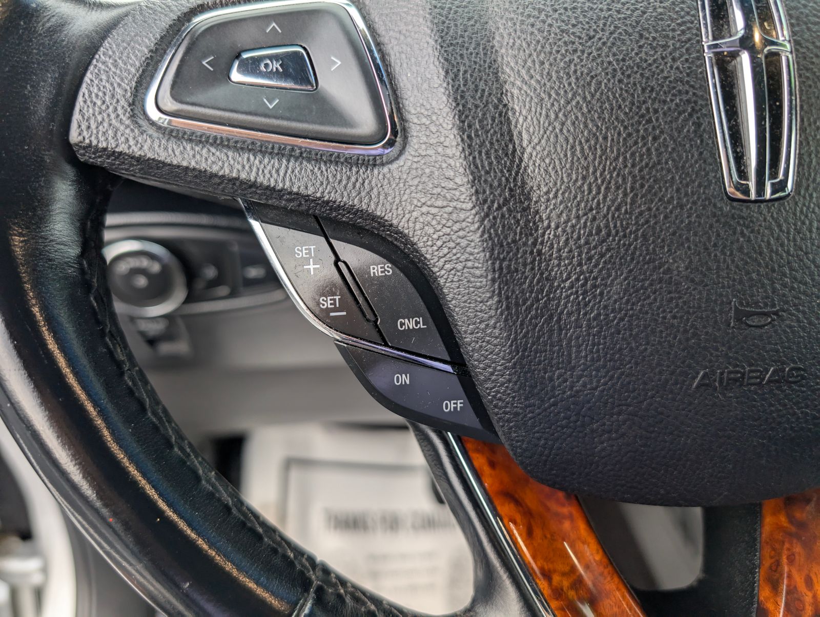 2016 Lincoln MKX Select photo 16