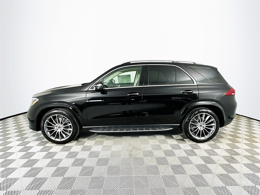 2026 Mercedes Benz GLE 450 4MATIC photo 4