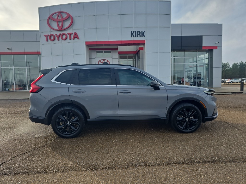 2023 Honda CR-V Sport Touring's photo