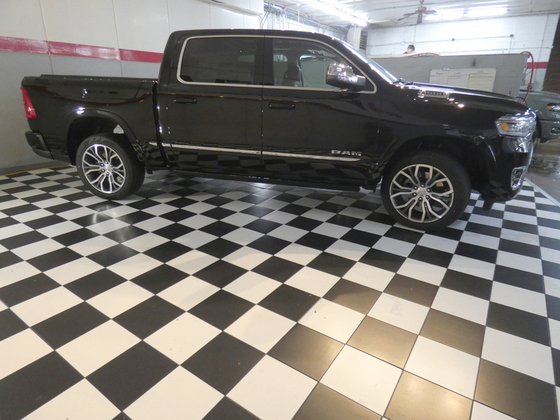 2026 Ram 1500 photo 4