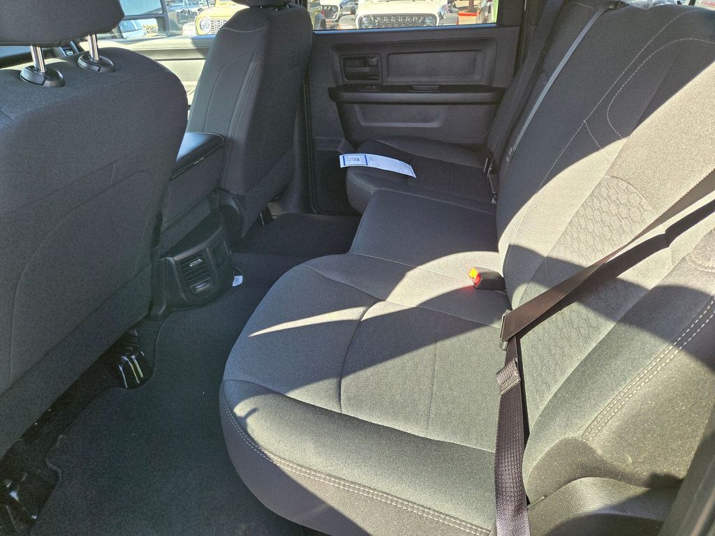 2025 Ram 2500 Tradesman photo 6