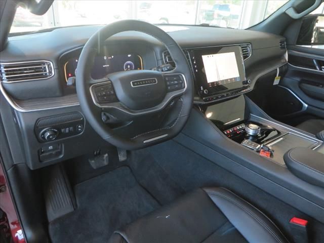 2024 Jeep Wagoneer Series II photo 18