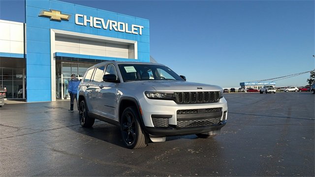 2023 Jeep Grand Cherokee L Altitude's photo
