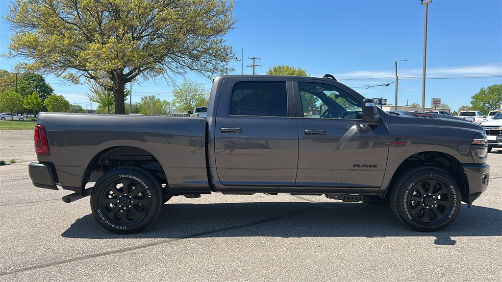 2025 Ram 2500 Laramie photo 2