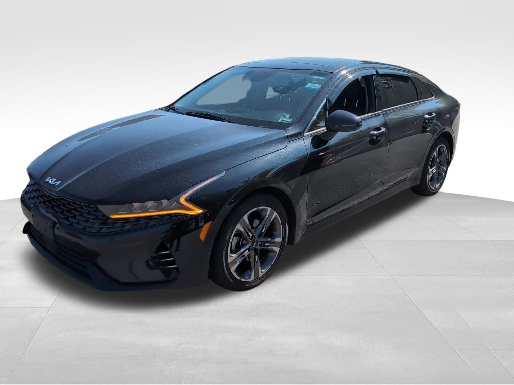 2022 Kia K5 EX photo 3