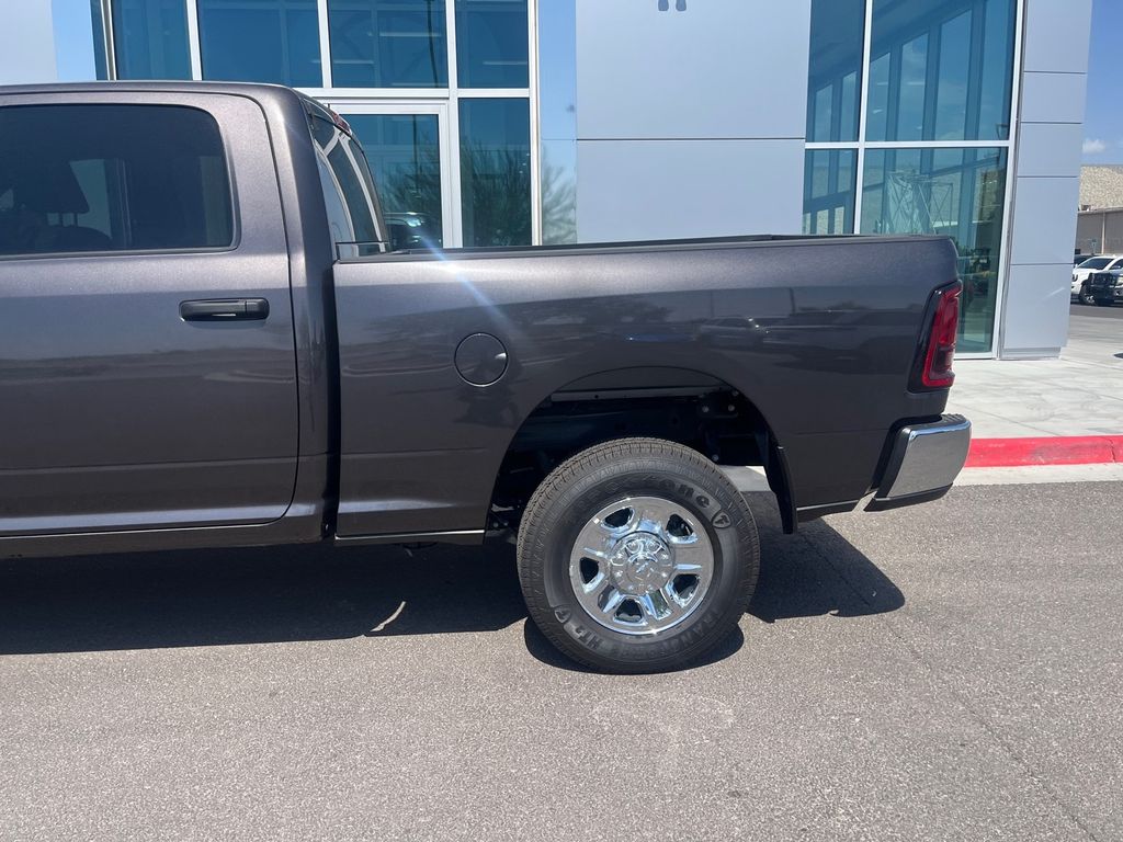 2025 Ram 2500 Tradesman photo 8
