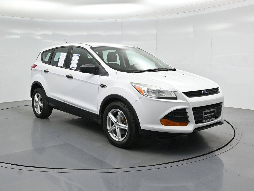 2016 Ford Escape S