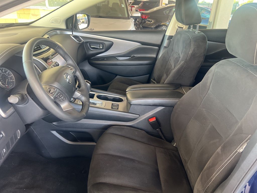 2019 Nissan Murano SV photo 4
