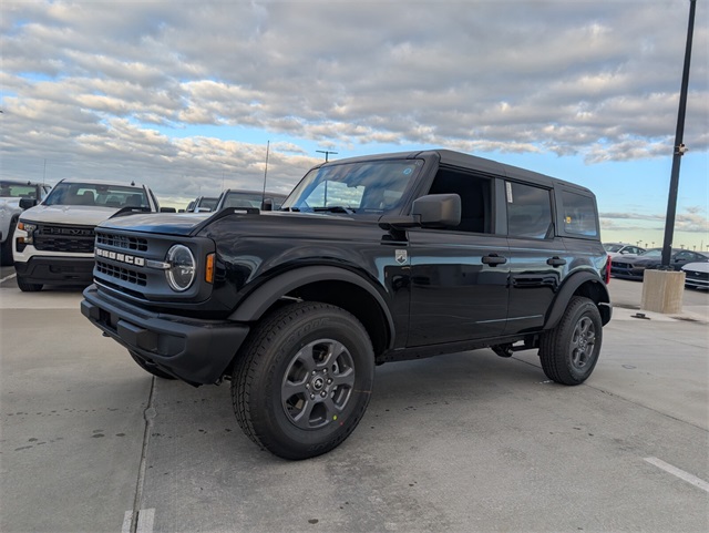 2025 Ford Bronco Big Bend photo 4