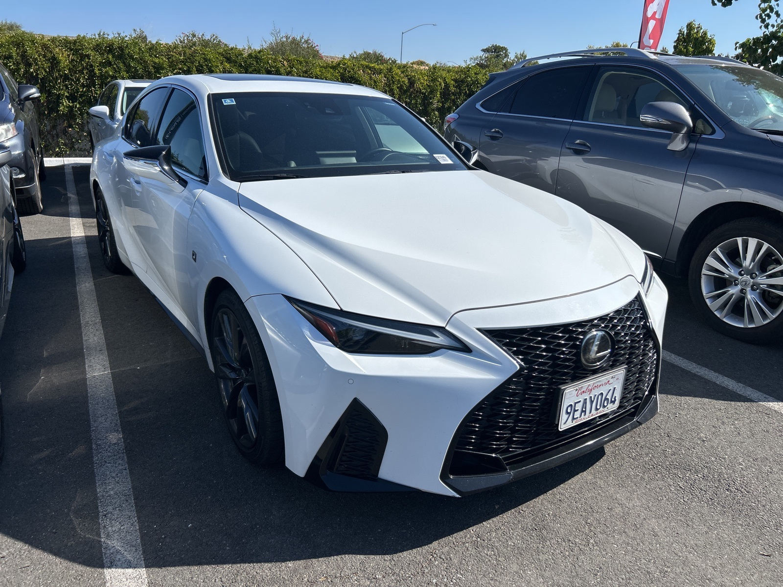 2023 Lexus IS 350 F SPORT photo 2