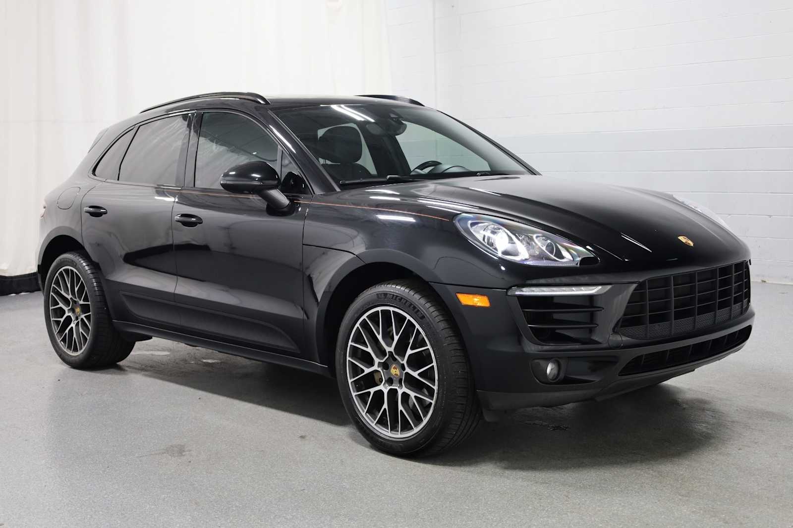 2018 Porsche Macan S photo 11