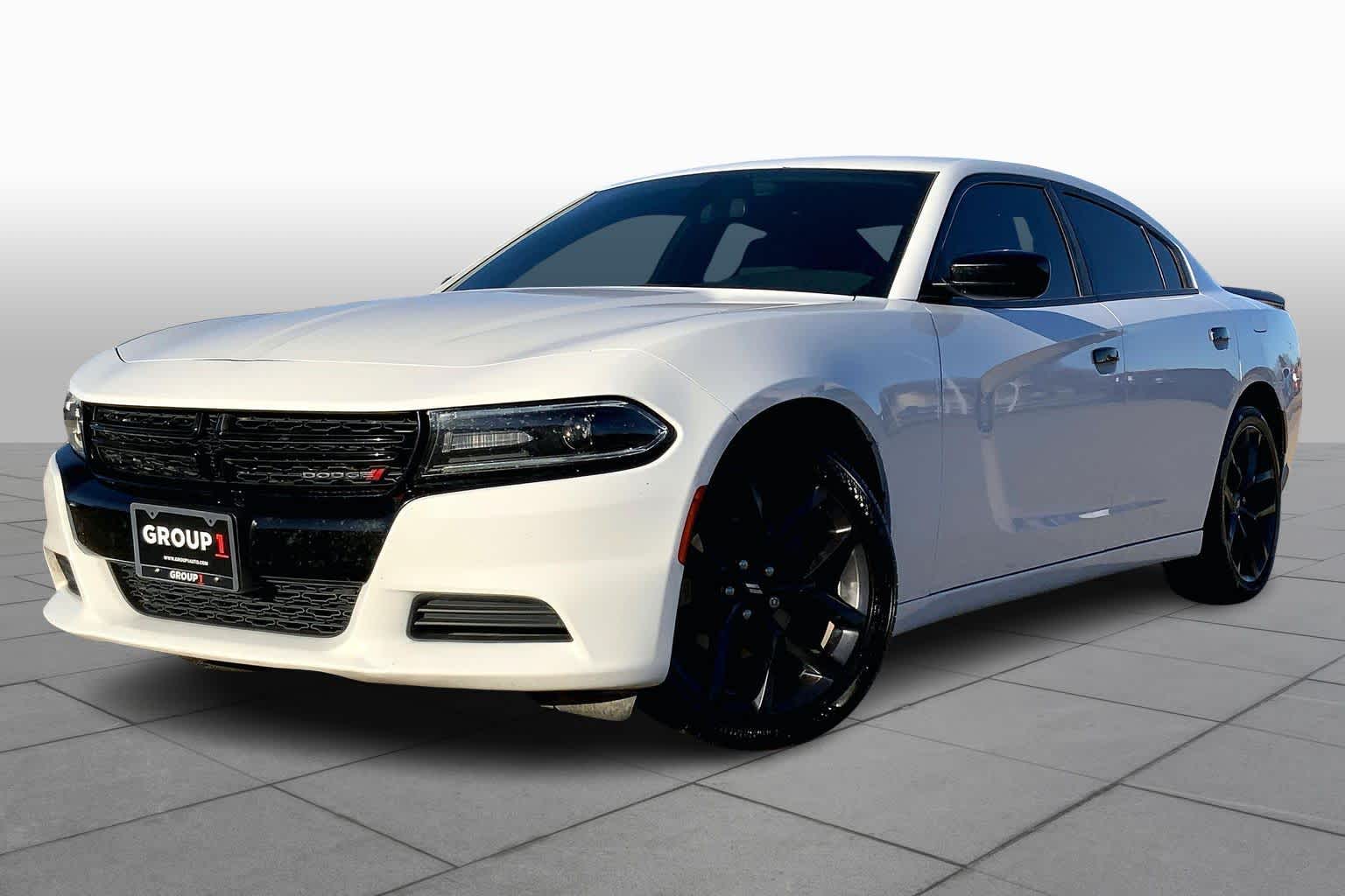 2019 Dodge Charger SXT's photo