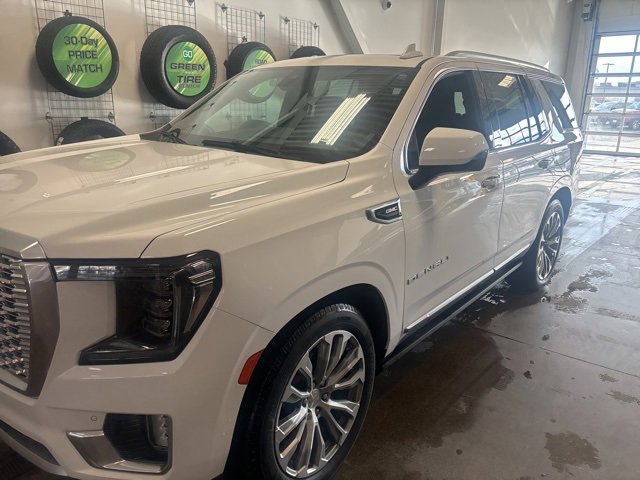 2021 GMC Yukon Denali's photo